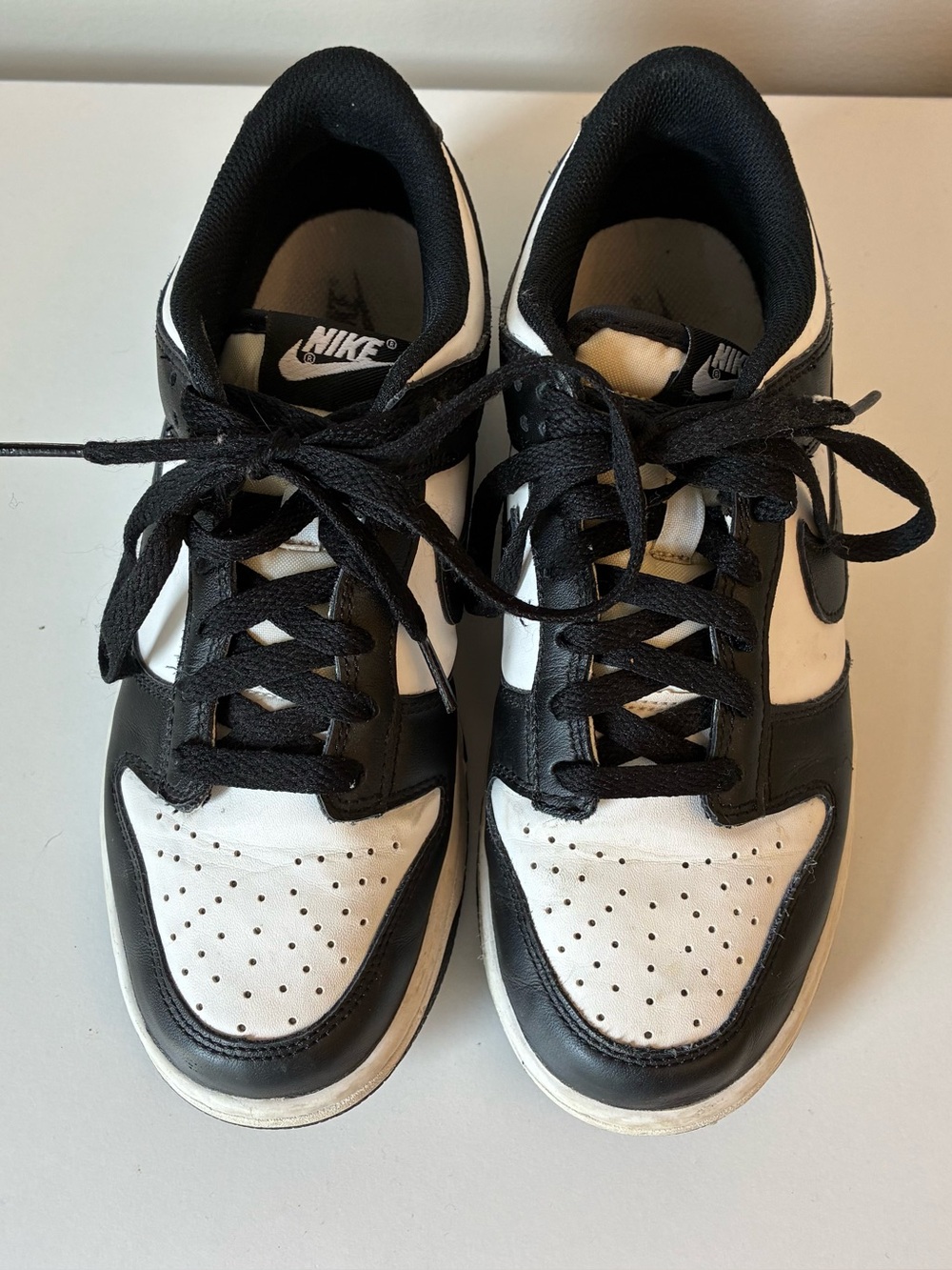 Nike Dunk Low Shoes Youth Size 6Y
Black White Panda Sneakers
CW1590-100 - Picture 2 of 8